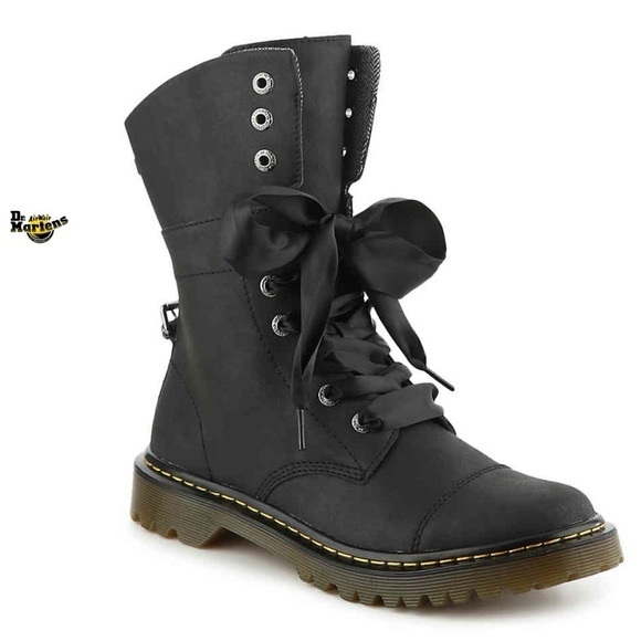 Dr Martens Fold Down Yuba Combat Boot- Vegan Leather Black size 10